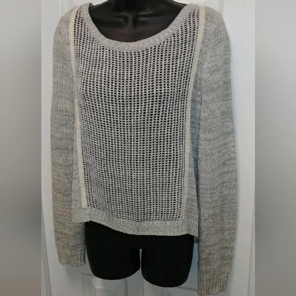 Shrinking Violet- Anthropology sweater - Picture 6 of 8